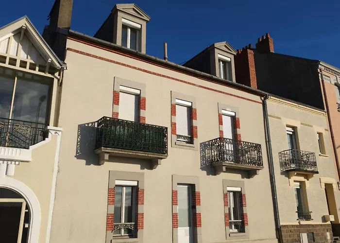 T2 Proche De La Gare Апартаменты